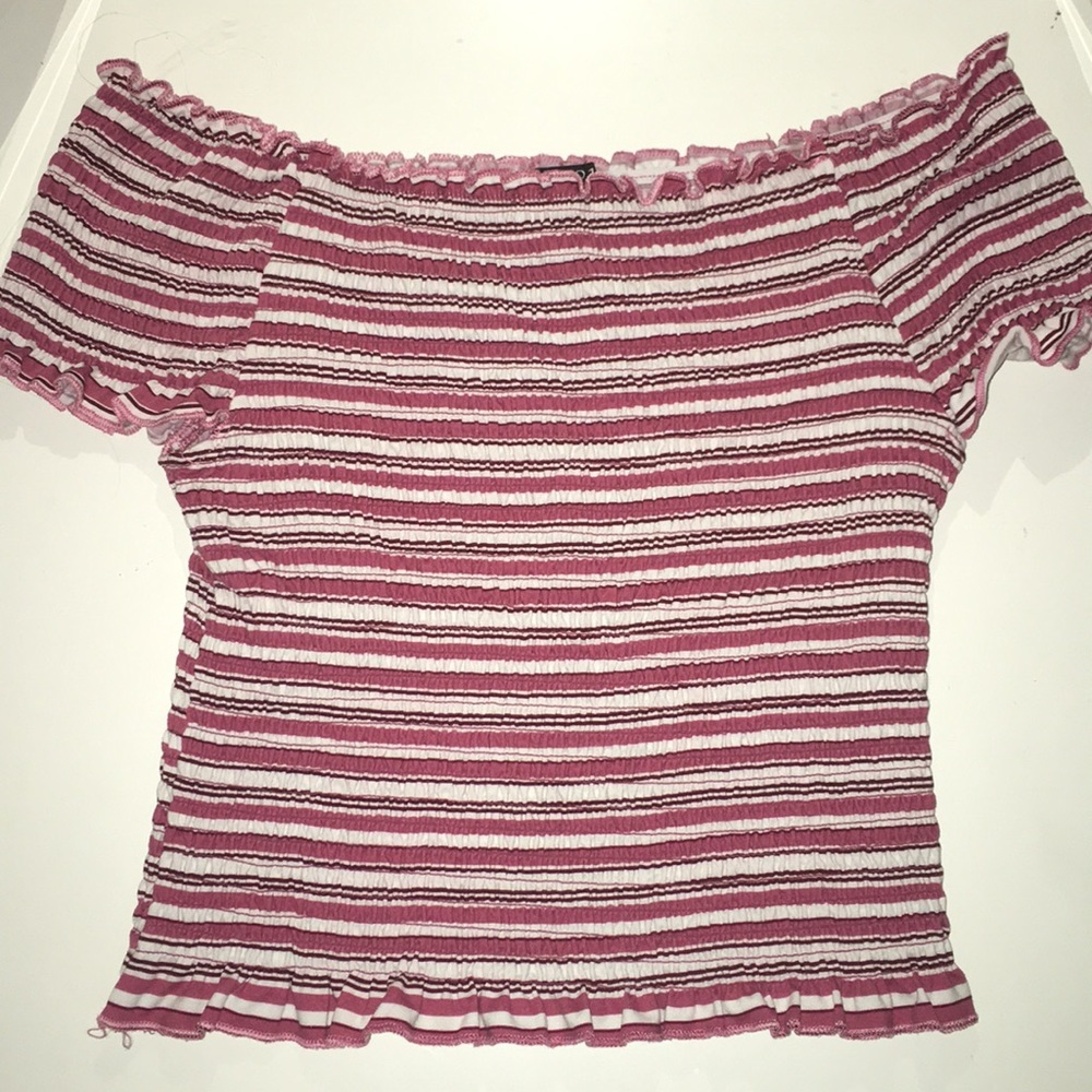 Off the shoulder crop top.